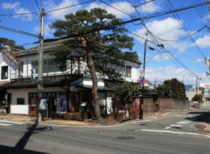 門前通りのまちなみ1