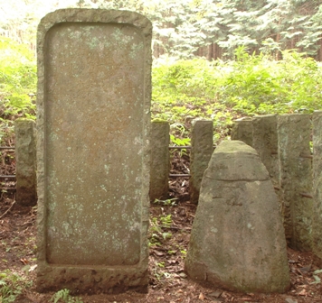 （伝）一町仏供養塔