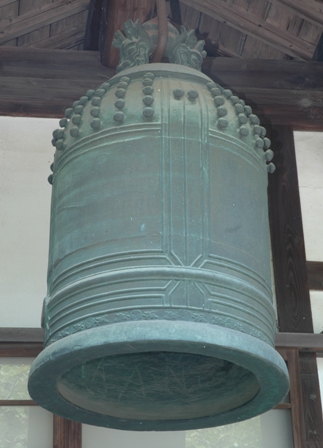 銅鐘（関川寺）
