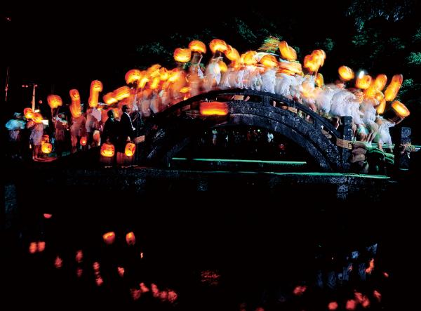 Shirakawa Lantern Festival