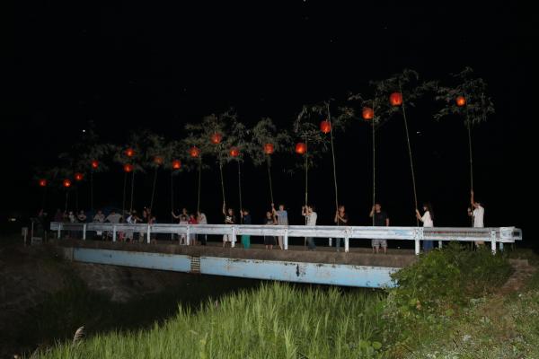 十日市ちょうちん祭りの画像