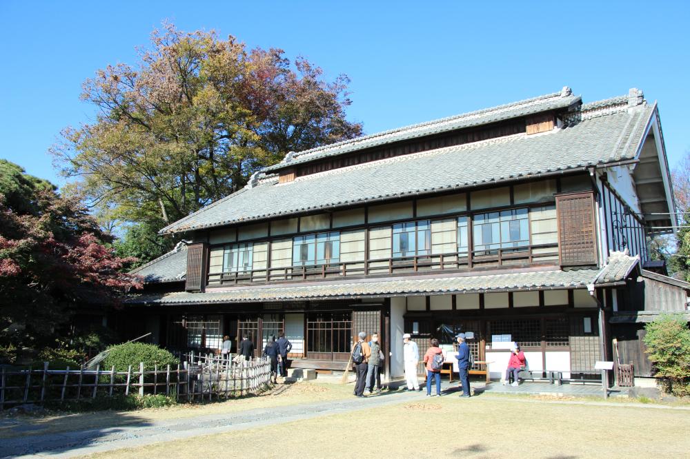 旧渋沢邸「中の家」主屋
