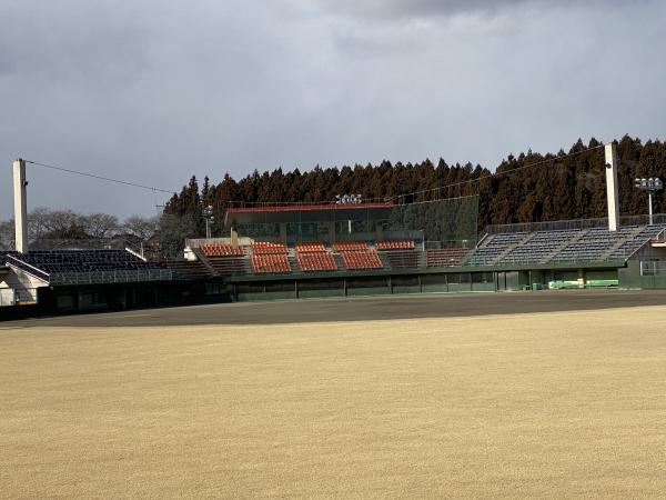 表郷天狗山球場