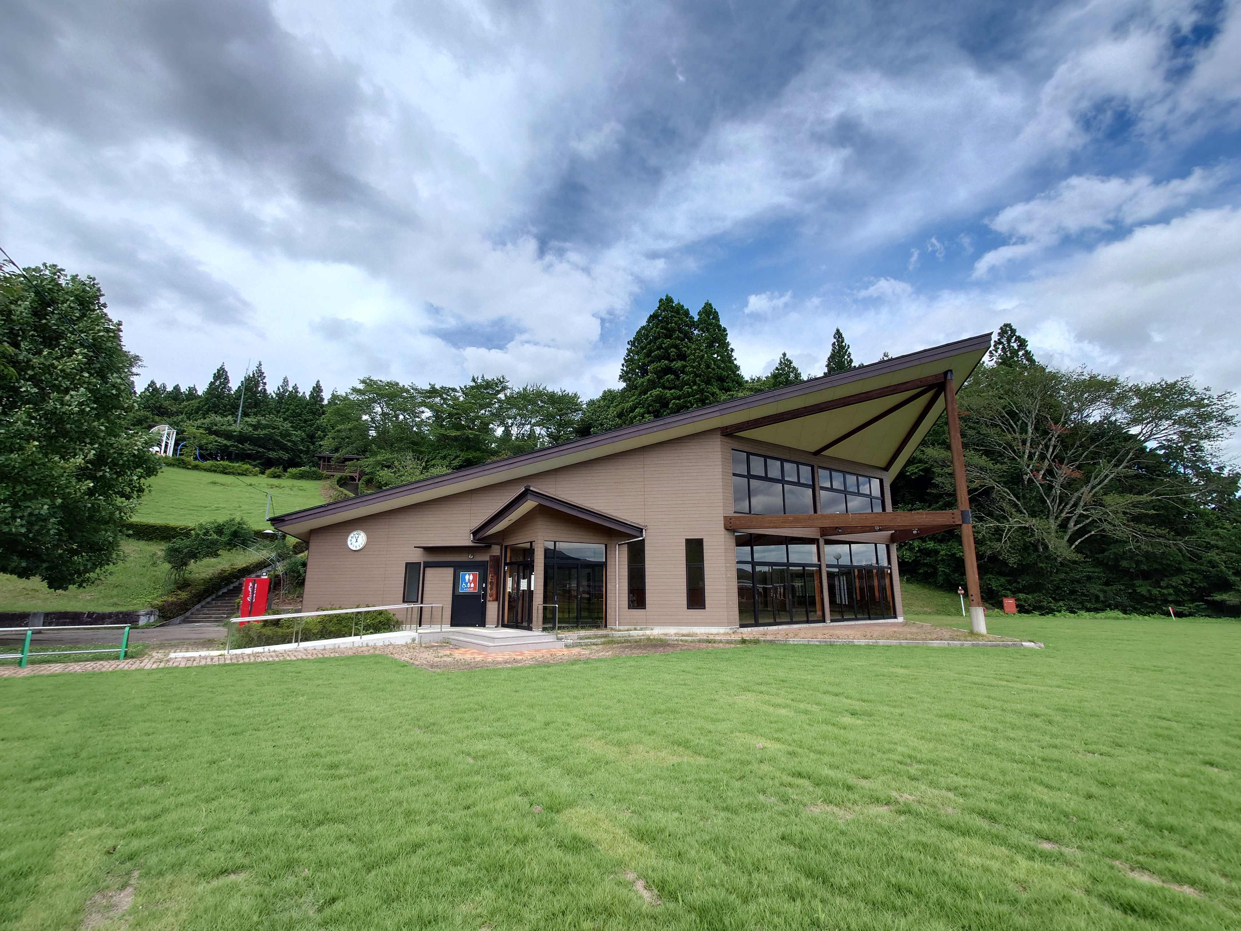 鶴子山公園_やまびこ鶴子山