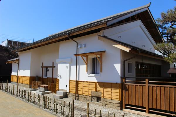 柳屋外観