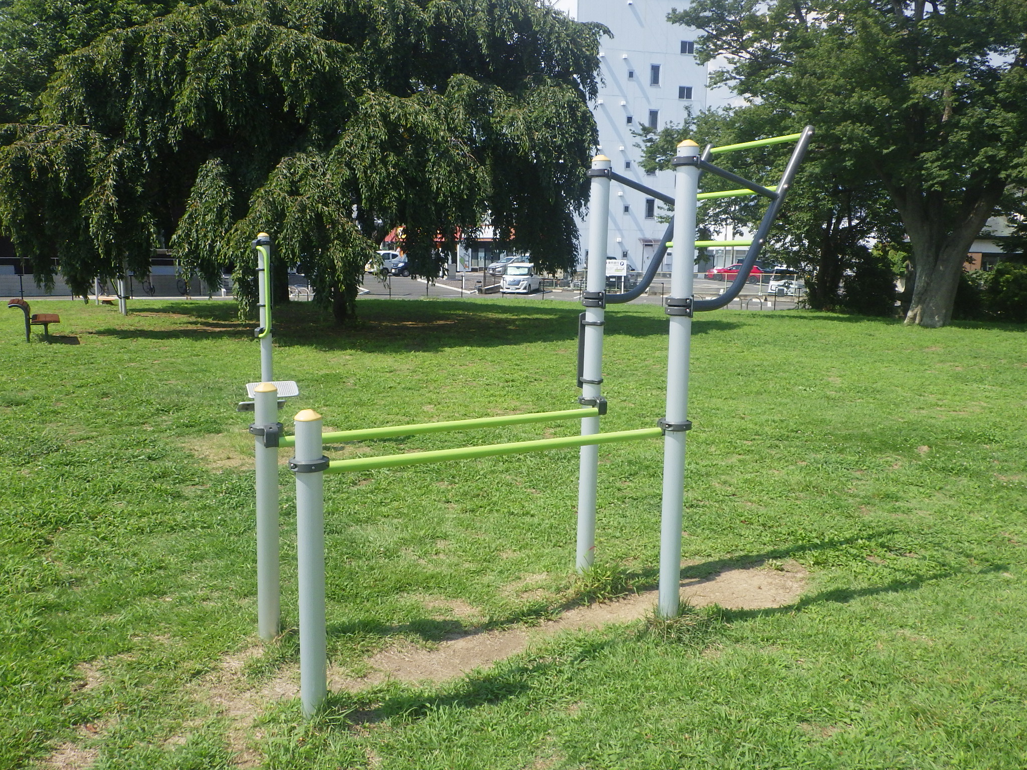 ぶらぶらストレッチ(新白河1・2号公園)
