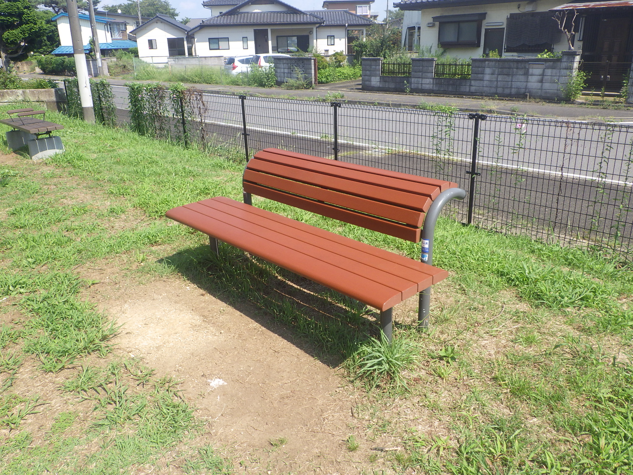 背のばしベンチ(新白河1・2号公園)